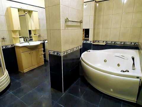 квартира за адресою Борщагівська вул., 143-Б