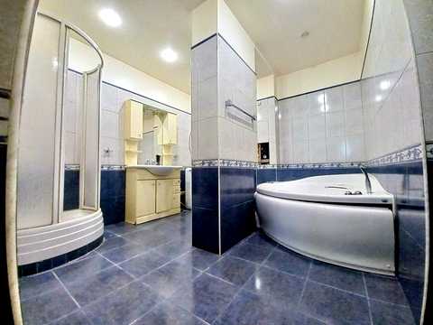 квартира за адресою Борщагівська вул., 143-Б
