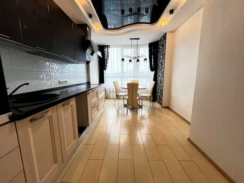 квартира за адресою Богдана Хмельницького бульв., 21
