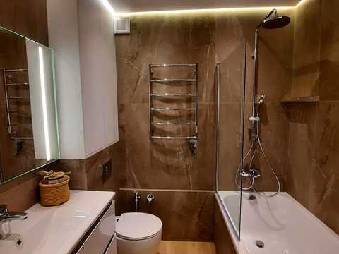 квартира за адресою Набережно-Рибальська вул., 27