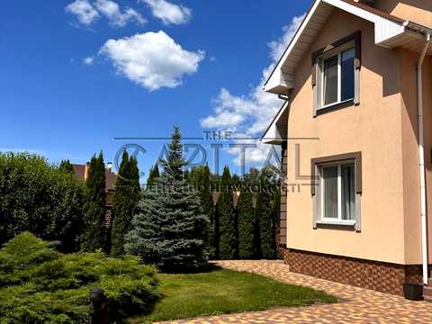 будинок за адресою Броварський район