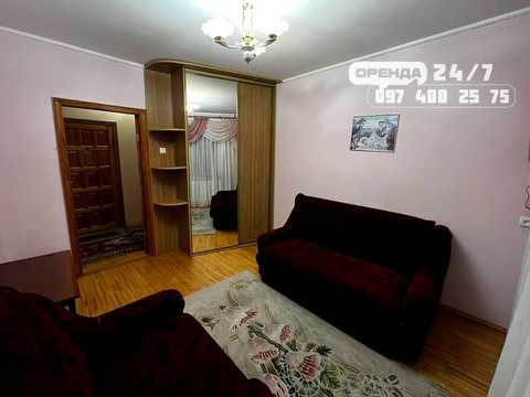квартира по адресу Степана Бандери ул., 16