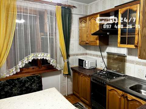 квартира по адресу Степана Бандери ул., 16