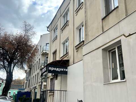 комерційна за адресою Рівне, 16 Липня вул., 58