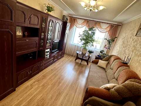 квартира по адресу Волынской Дивизии ул., 3