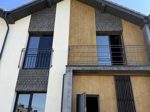 будинок за адресою Сірка Івана вул.