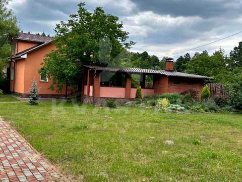 дом по адресу лісова, 11