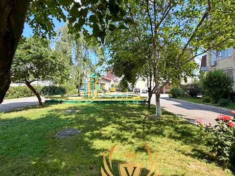 квартира за адресою Яблунева вул., 4