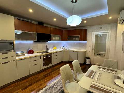квартира за адресою Михайла Максимовича вул. (Онуфрія Трутенка), 3-Г