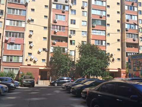 квартира за адресою Райдужний масив вул., 2