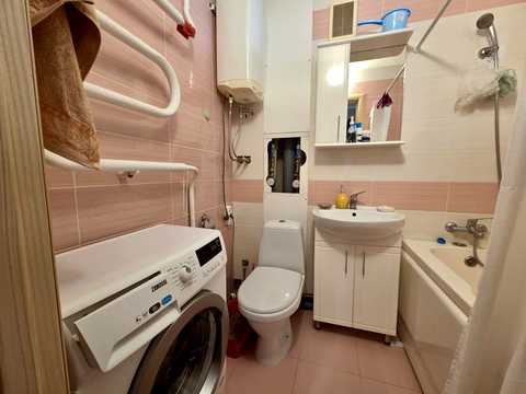 квартира за адресою Каштанова вул., 9