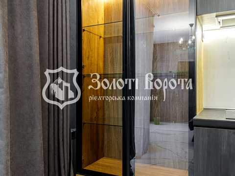 квартира за адресою Олександрівська вул., 1