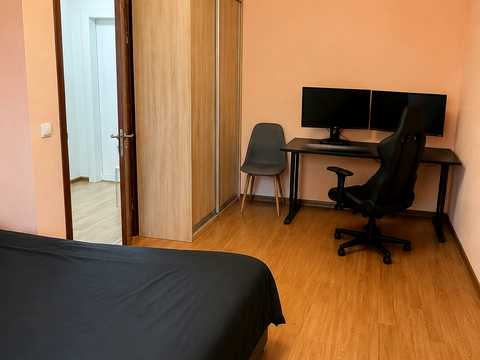 квартира за адресою Софії Русової вул., 7