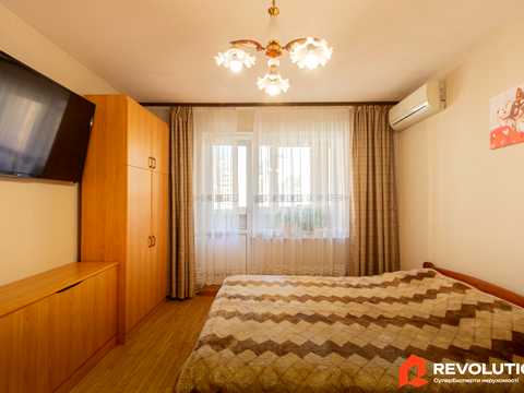 квартира за адресою Бориса Гмирі вул., 15