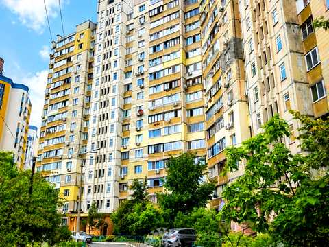 квартира за адресою Драгоманова вул., 40-Б