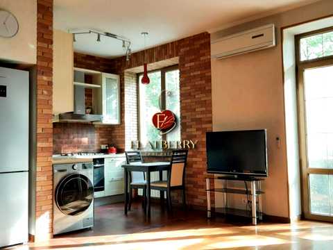 квартира за адресою Академіка Богомольця вул., 3