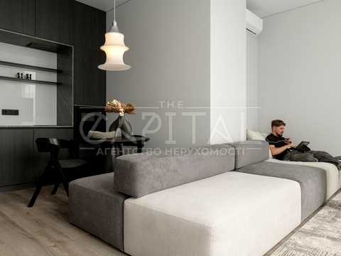 квартира по адресу Салютная ул., (Будинок 04701-04702)
