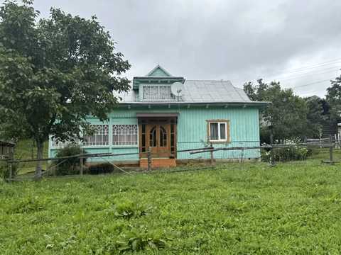 будинок за адресою с. Великий Рожин, Степана Бандери