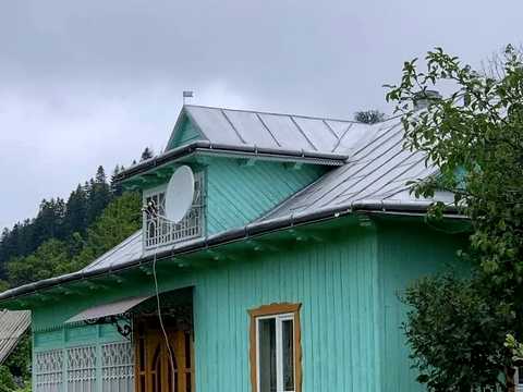будинок за адресою с. Великий Рожин, Степана Бандери