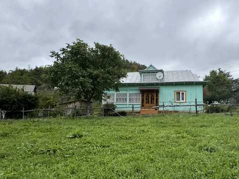 будинок за адресою с. Великий Рожин, Степана Бандери