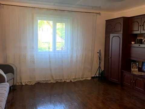 будинок за адресою с. Великий Рожин, Степана Бандери