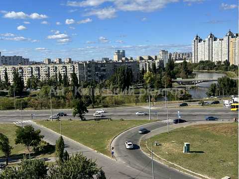 квартира за адресою Березняківська вул., 2