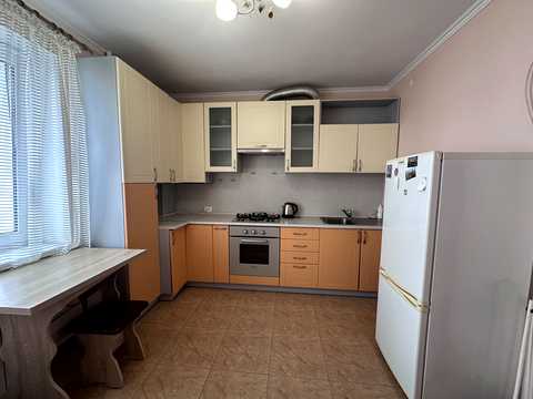 квартира за адресою Панаса Мирного вул., 35/2