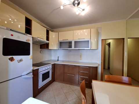 квартира за адресою Драгоманова вул., 3