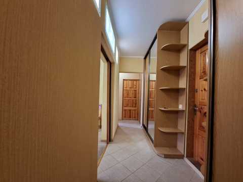 квартира за адресою Драгоманова вул., 3