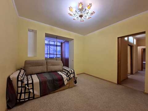 квартира за адресою Драгоманова вул., 3