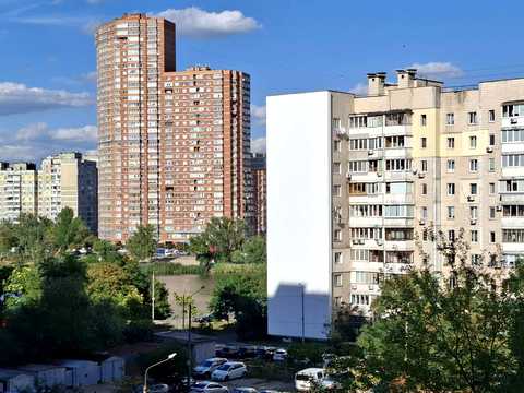 квартира за адресою Драгоманова вул., 3