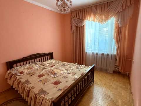 будинок за адресою с. Велика Омеляна, Габрилівська