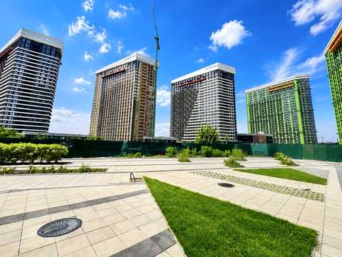 квартира за адресою Причальна вул., 8