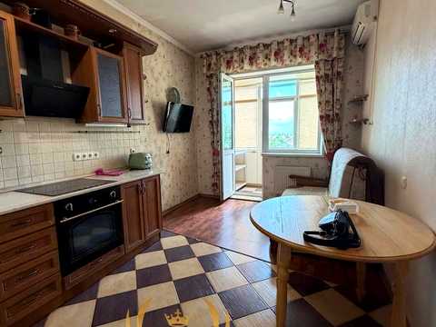 квартира за адресою Яблунева вул., 4