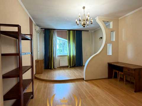 квартира за адресою Яблунева вул., 4