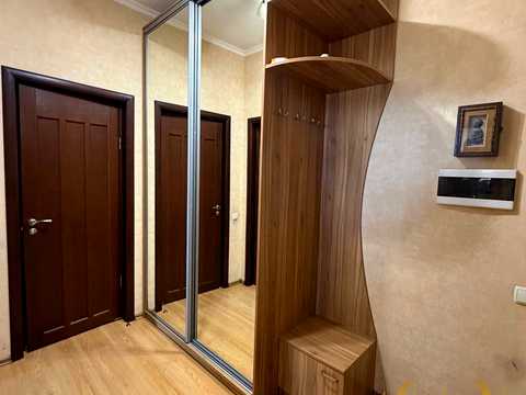 квартира за адресою Яблунева вул., 4