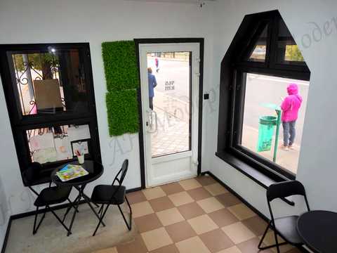 комерційна за адресою Байрона просп., 146-Б