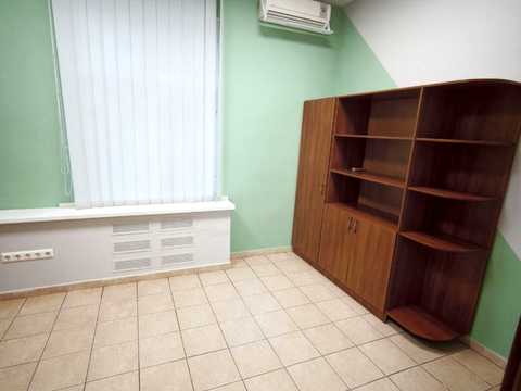 комерційна за адресою Михайла Бойчука вул. (Кіквідзе), 3