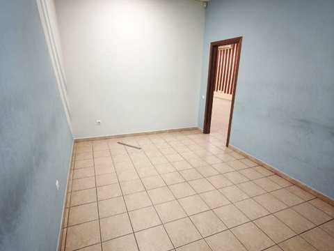 комерційна за адресою Михайла Бойчука вул. (Кіквідзе), 3