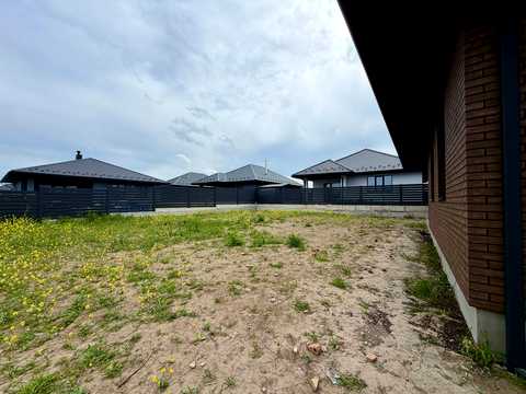 будинок за адресою с. Обарів, Паркова, 1