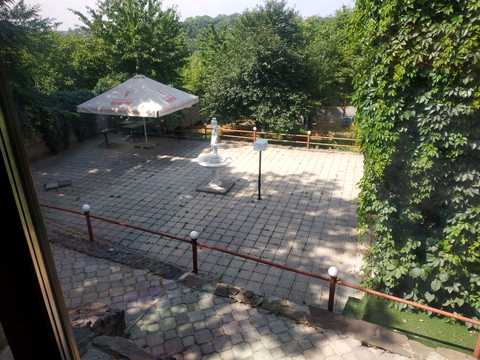 комерційна за адресою Джинчарадзе пров., 14