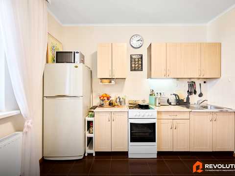 квартира за адресою Воскресенська вул., 14-Б