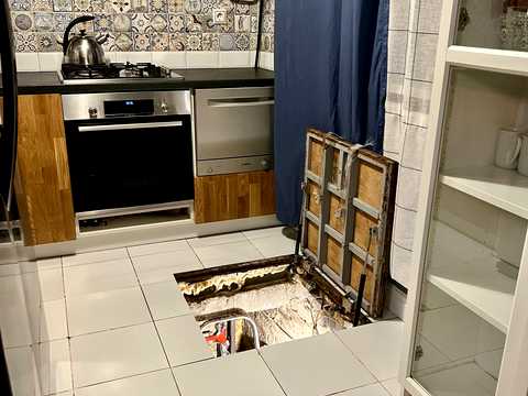 квартира за адресою Науки просп., 58/2