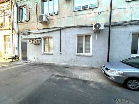 комерційна за адресою Одеса, Олександра Свіща вул. (Середня), 10А