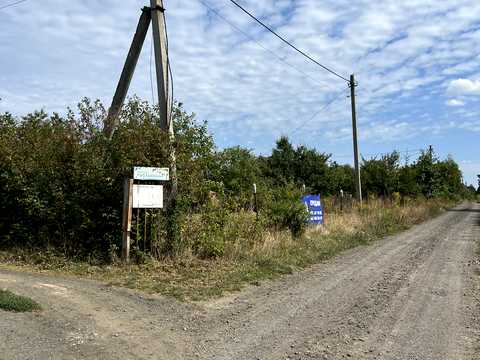 ділянка за адресою с. Гаразджа, 