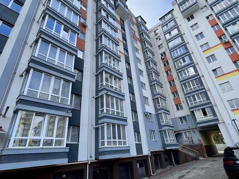 квартира по адресу Гайдамацкая ул. (Марфи Струтинської), 13-Б/1