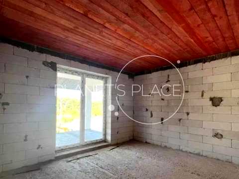 будинок за адресою Набережна вул.