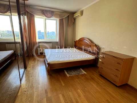 квартира за адресою Ревуцького вул., 5