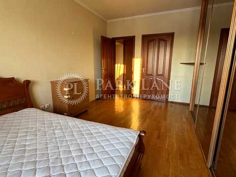 квартира за адресою Ревуцького вул., 5