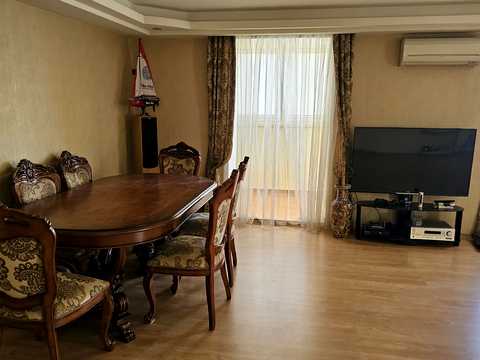 квартира за адресою Косвена вул. (Скісна), 78а
